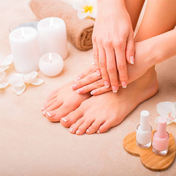 Nature Smoothing Pedicure w Gel Polish